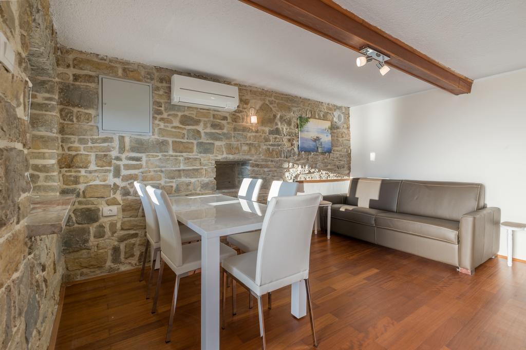 Riba Apartment Πιράν Εξωτερικό φωτογραφία